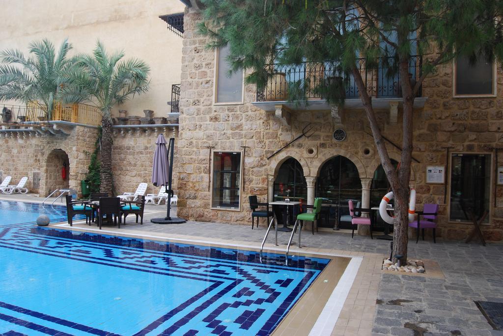 Assaha Hotel Бейрут Екстериор снимка